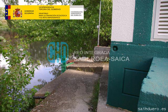 EC208-toma.jpg